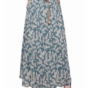 Floral Blue and White Women's Skirt